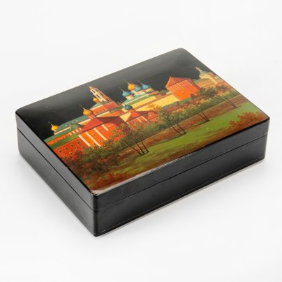 Шкатулка "Троице-Сергиева лавра" (г. Загорск Лавра), автор Парфёнов П., папье-маше, роспись, Федоскинская фабрика миниатюрной живописи (Федоскино)