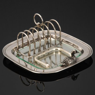 Сервировочный набор  для подачи фуа-гра  украшенный фигурой утки, металл, серебрение, вкладыш (стекло), Европа, 1960-1990 гг.