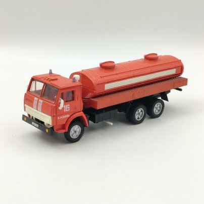 Модель автомобиля "КАМАЗ-53212" (пожарная цистерна), авторская модель, Арек, металл, пластик, бумага, печать, СССР, 1990 г.