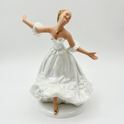 Статуэтка "Танцовщица" ("Балерина"), фарфор, роспись, люстр, Германия, 1970-1990 гг.
