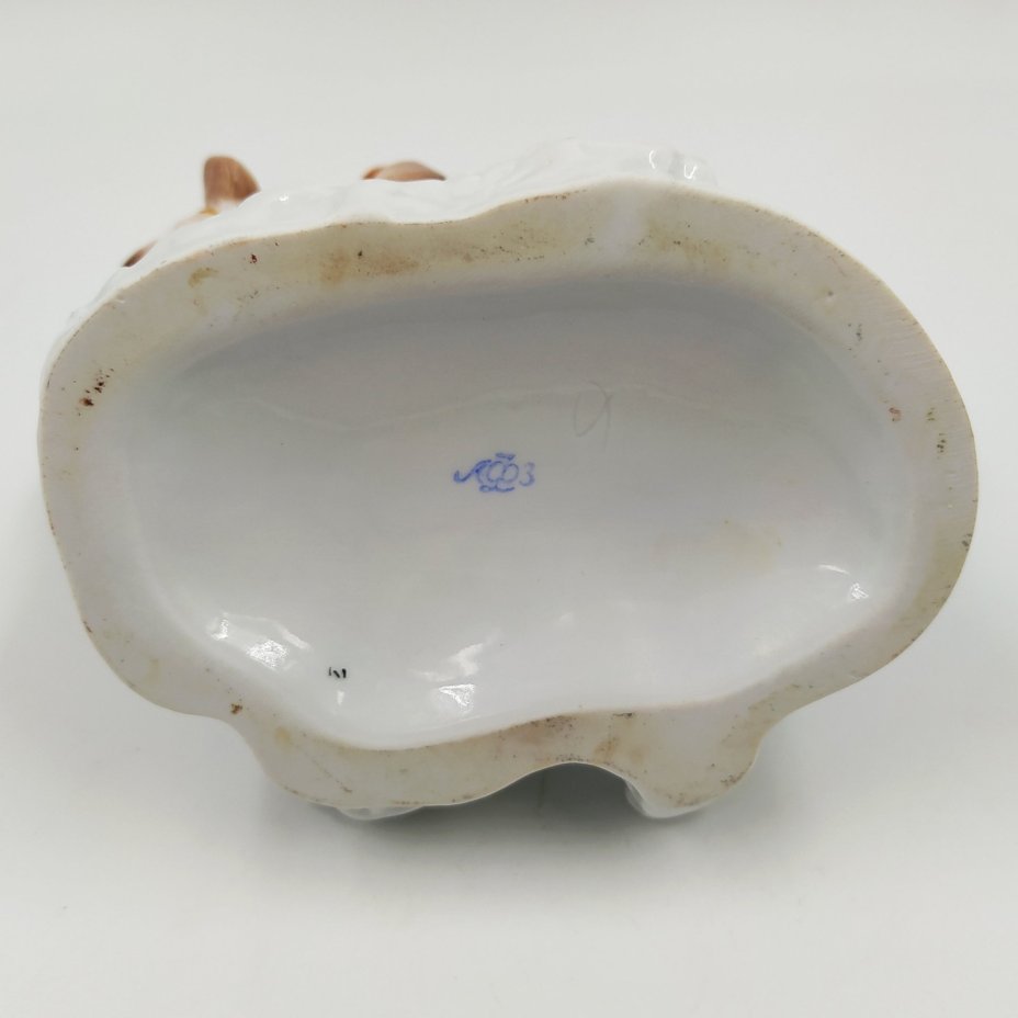 Чернильница «Медвежата», скульптор Е.И. Чарушин, фарфор, роспись, Ленинградский фарфоровый завод (ЛФЗ), СССР, 1961 г.