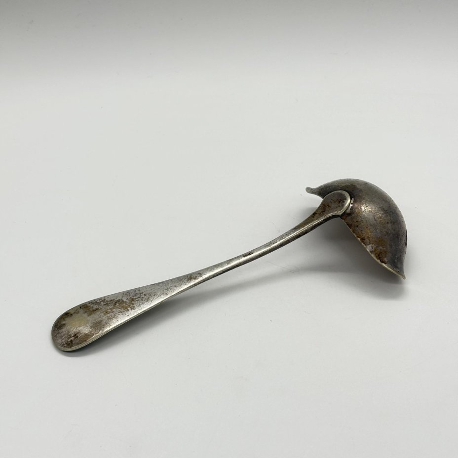 Ложка для соуса с растительным декором, металл, Европа, 1900-1950 гг.