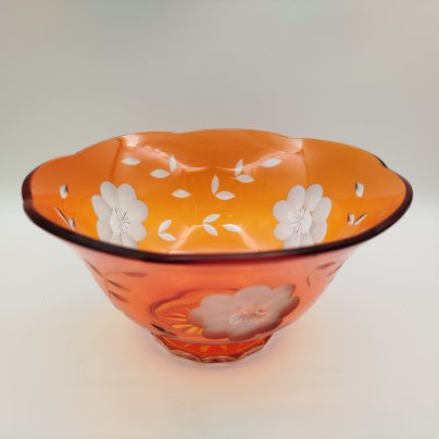 Фруктовница (конфетница, салатник) с цветочным декором, стекло, нацвет, резьба, СССР, 1960-1980 гг.