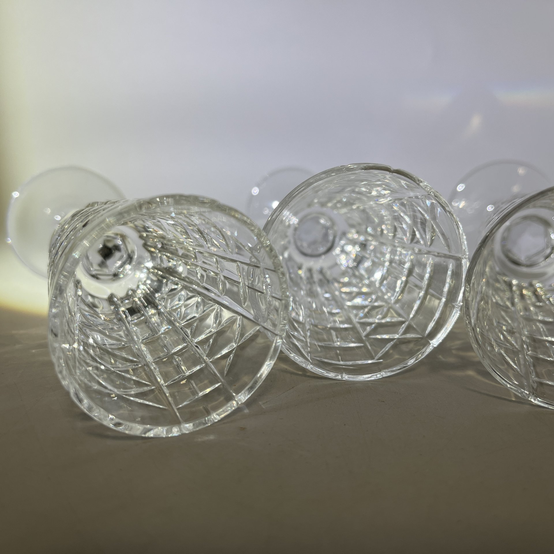 Набор из 4 рюмок (лафитников) с геометрическим декором, стекло, алмазная грань, Россия, 1980-2000 гг.