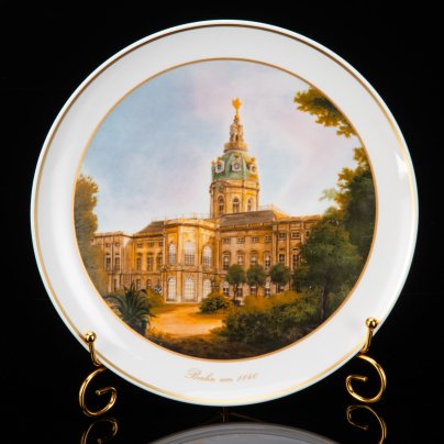 Тарелка декоративная "Дворец Шарлоттенбург, 1840 г.", автор Карл Даниэль Фрейданк, фарфор, деколь, золочение, KPM (Königliche Porzellan-Manufaktur), Германия, 1980-1990 гг.