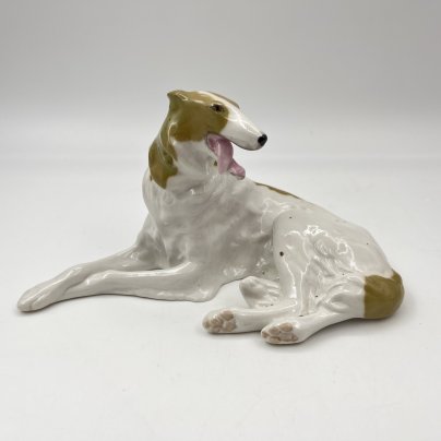 Статуэтка "Борзая", скульптор Б.Я. Воробьев, фарфор, роспись, Ленинградский фарфоровый завод (ЛФЗ), СССР, 1950-1960 гг.