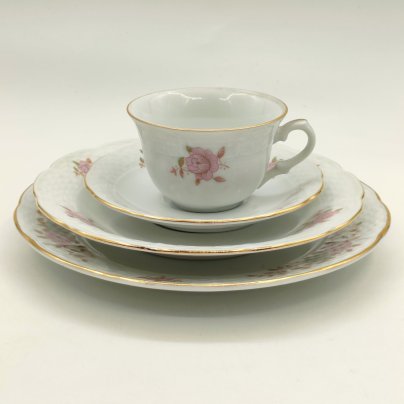 Чайный набор (квартет), декорированный изображением цветов, фарфор, деколь, золочение, Thun (Тун), Чехословакия, 1970-1992 гг.