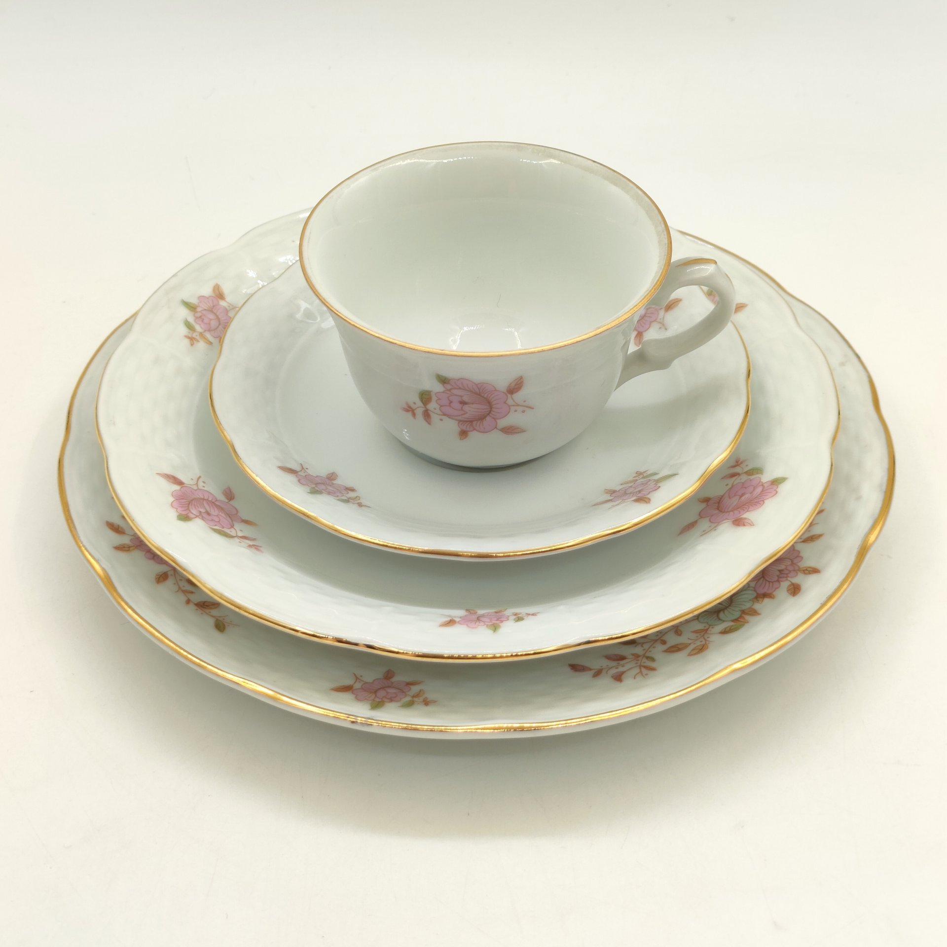 Чайный набор (квартет), декорированный изображением цветов, фарфор, деколь, золочение, Thun (Тун), Чехословакия, 1970-1992 гг.