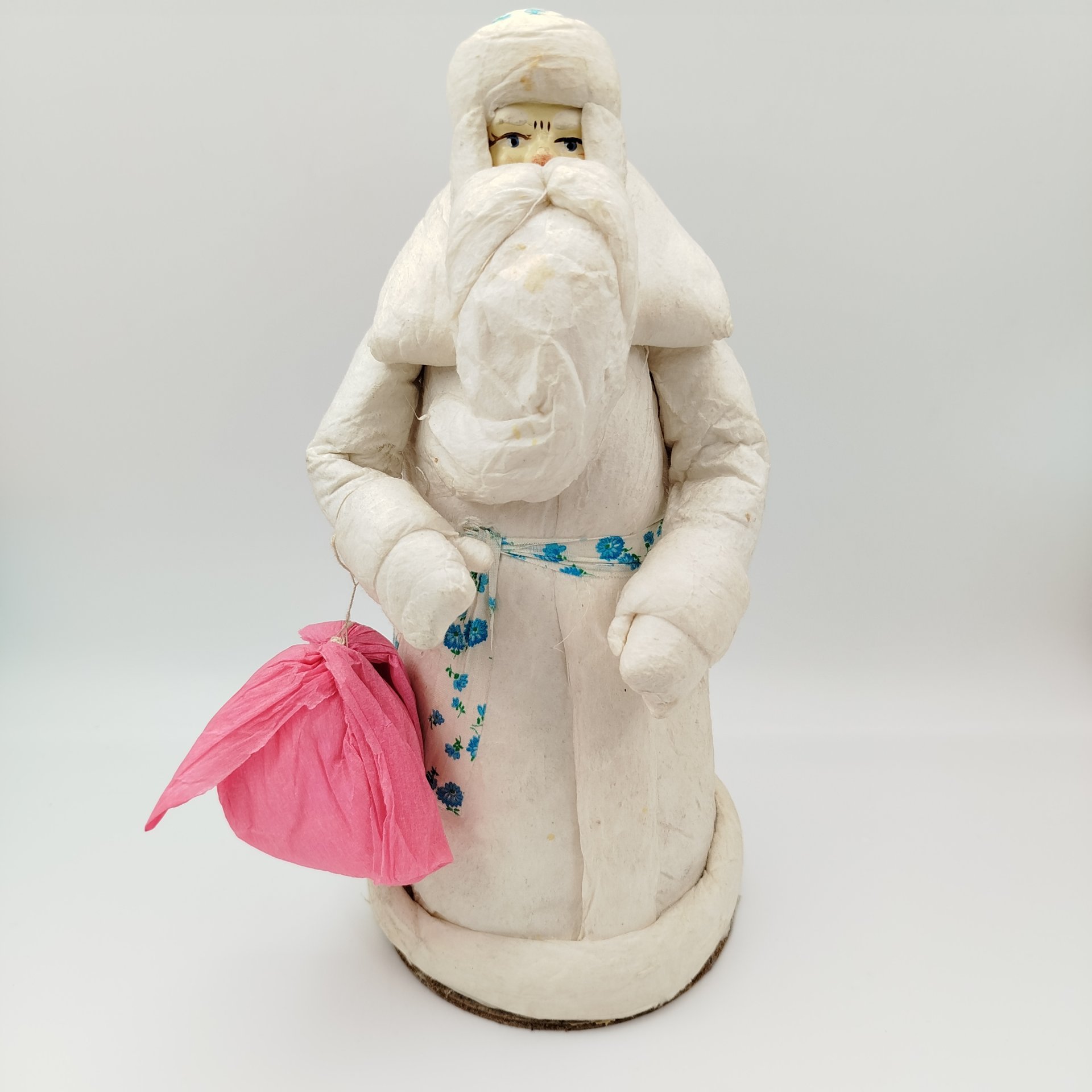 Игрушка под ёлку "Дед Мороз с подарками", папье-маше, бумага, вата, роспись, Калининское производственное объединение художественных изделий и игрушек, 1984 г.