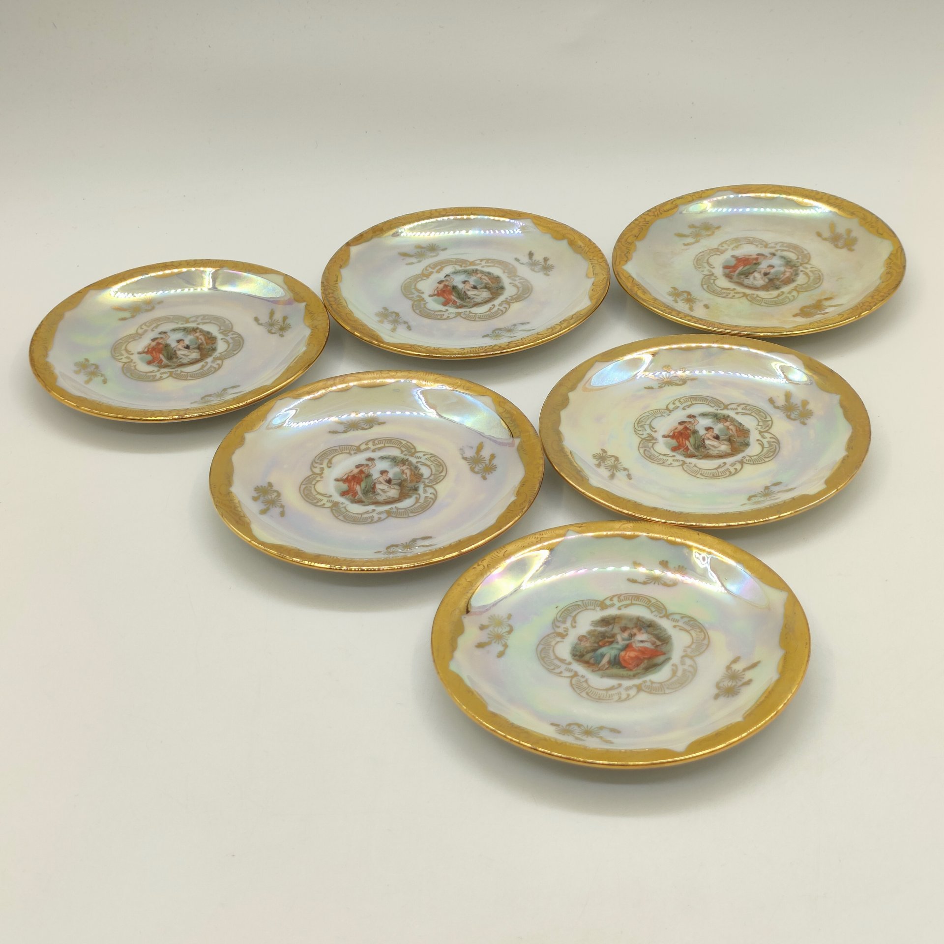 Набор из 6-ти розеток (блюдец) "Мадонна", фарфор, люстр, деколь, золочение, Oscar Schlegelmilch, ГДР, 1950-1972 гг.