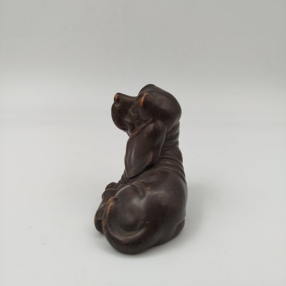 Статуэтка "Вислоухий щенок", искусственный камень, Россия, 1990-2000 гг.
