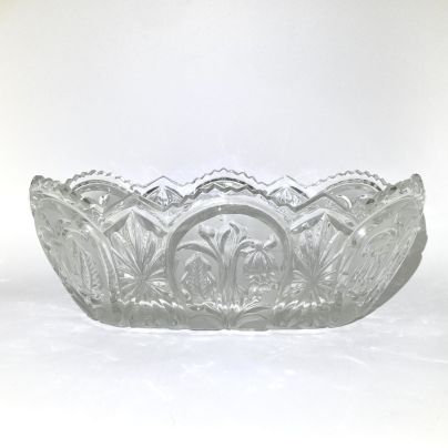 Большой салатник (фруктовница) в форме ладьи с цветочным декором, хрусталь, алмазная грань, СССР, 1970-1990 гг.