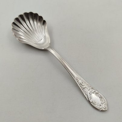 Ложка для икры с черпаком в виде раковины, мельхиор (медь-никель), Киевский завод столовых приборов и посуды им. Дзержинского (ЗiД, ЗиД), СССР, 1960-1980 гг.