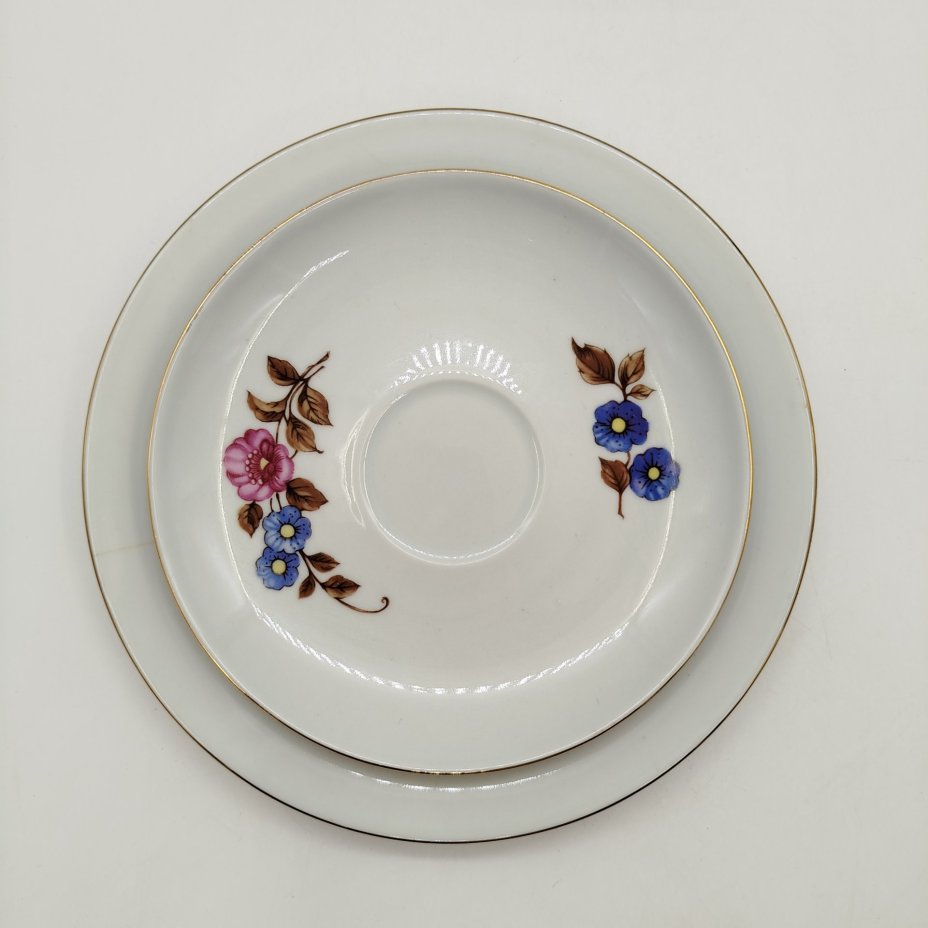 Чайная тройка с цветочным декором, фарфор, золочение, деколь, Colditz (Кольдиц), ГДР, 1970-1980 гг.