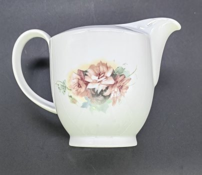Молочник с цветочным декором, фарфор, деколь, Seltmann Weiden, Германия, 1954-1990 гг.