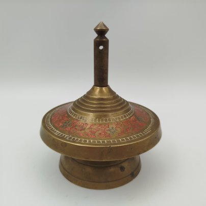 Колокольчик, украшенный растительным декором, латунь, эмали, Индия, 1980-2000 гг.