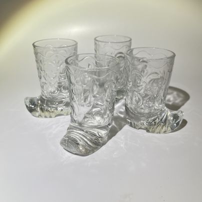 Набор из 4 стопок в виде сапог, стекло, Россия, 2000 г.