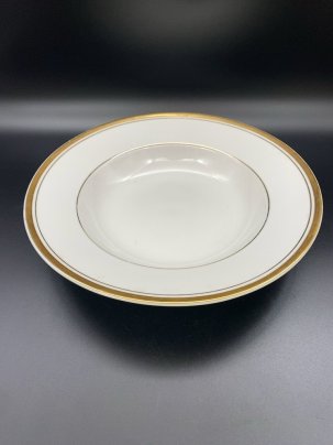 Тарелка суповая, фарфор, золочение, Ленинградский фарфоровый завод (ЛФЗ), СССР, 1970-1986 гг.