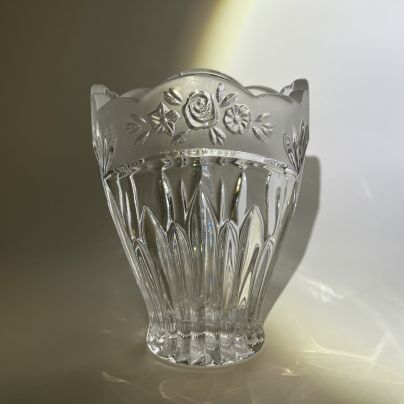 Ваза с рельефным растительным декором, хрусталь, СССР, 1980-1990 гг.