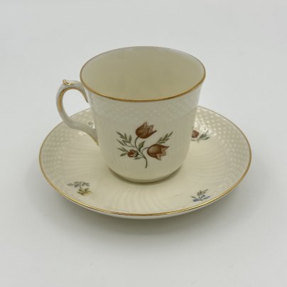 Пара кофейная с цветочным декором, фарфор, деколь, золочение, Royal Copenhagen, Дания, 1951-1952 гг.