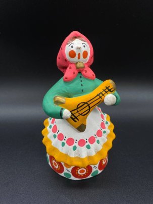Игрушка "Баба с балалайкой", глина, лепка, роспись, Дымковская игрушка