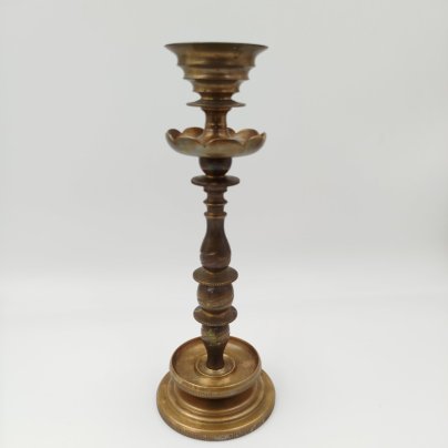 Подсвечник на фигурном основании с элементами в виде балясин (на одну свечу), бронза, Европа, 1960-1990 гг.