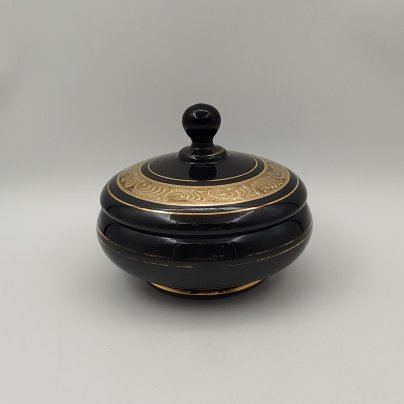 Бонбоньерка, украшенная растительным орнаментом, VEB Kunst-glass, стекло, золочение, Германия, 1970-1990 гг.