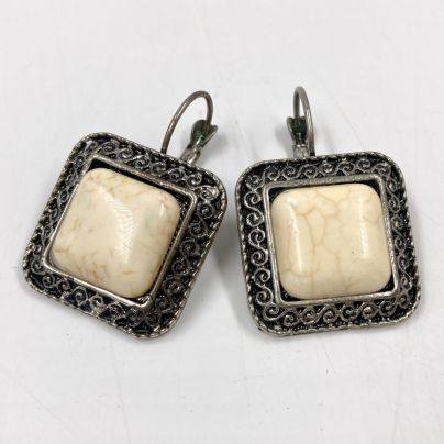Серьги со вставками светлого оттенка, металл, композитный материал, СССР, 1970-1990 гг.