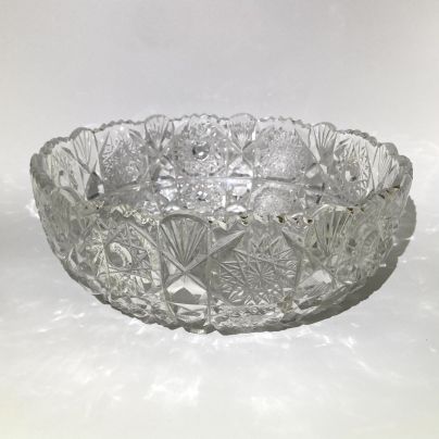 Большой салатник (фруктовница) с резным декором, стекло, алмазная грань, СССР, 1970-1990 гг.