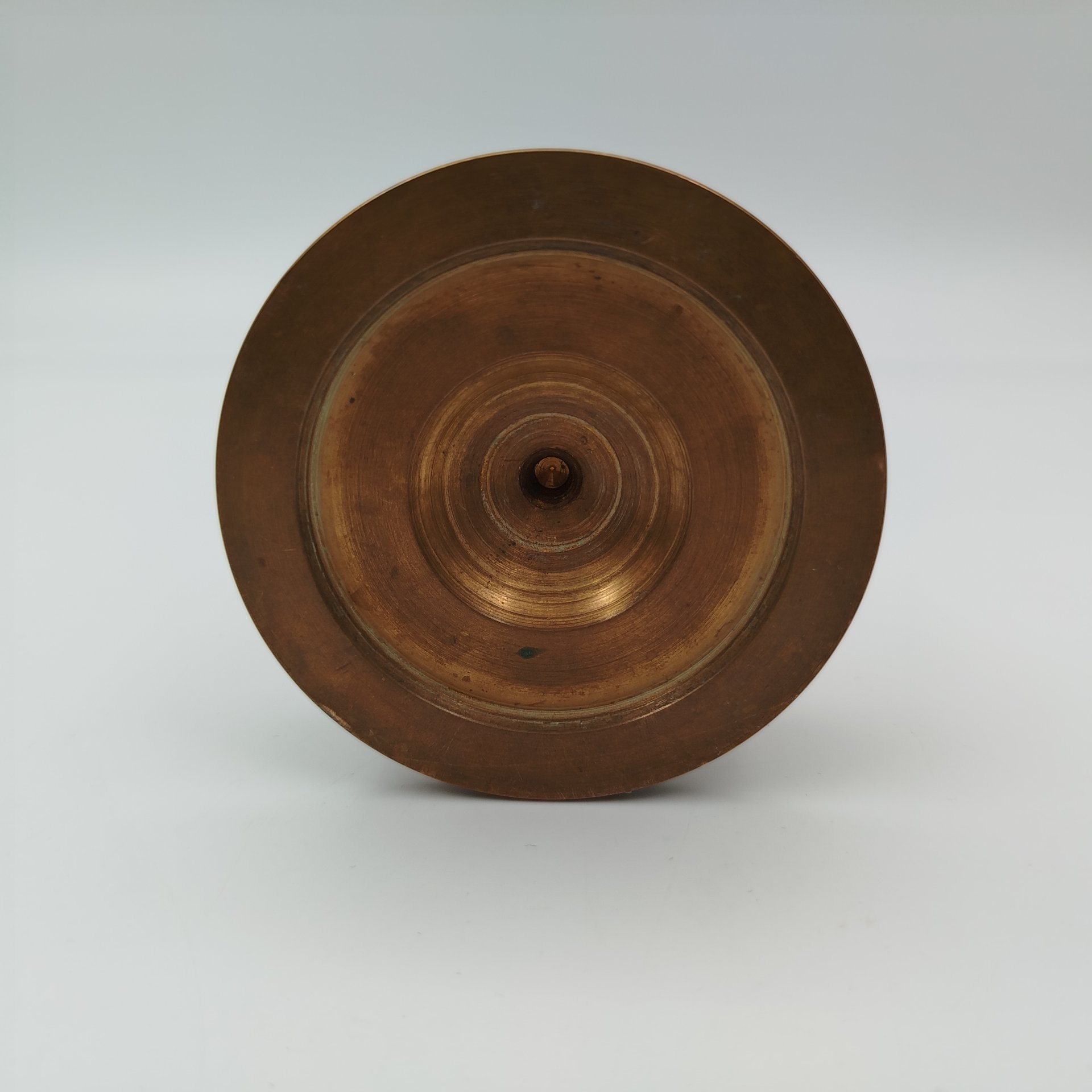 Подсвечник на фигурном основании с элементами в виде балясин (на одну свечу), бронза, Европа, 1960-1990 гг.