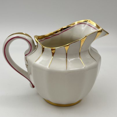 Молочник из сервиза "Солнечный дождь", фарфор, золочение, дорисовка, Дмитровский фарфоровый завод (ДФЗ Вербилки), СССР, 1954-1965 гг.