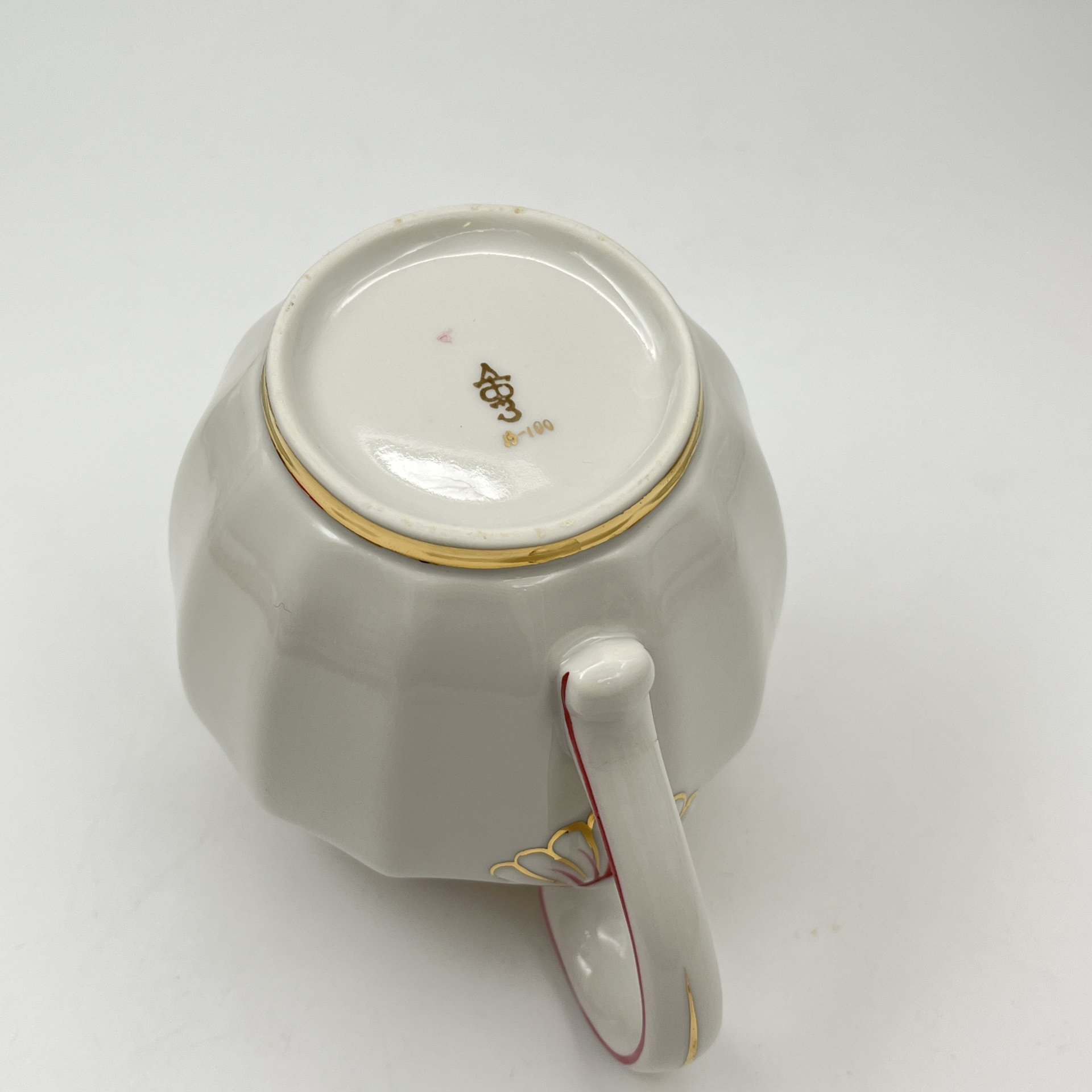 Молочник из сервиза "Солнечный дождь", фарфор, золочение, дорисовка, Дмитровский фарфоровый завод (ДФЗ Вербилки), СССР, 1954-1965 гг.