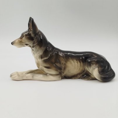 Статуэтка "Овчарка", фаянс, аэрография, Германия, 1930-1950 гг.