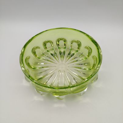 Ваза (конфетница) "Резеда", автор формы В.И. Мухина, цветное стекло, Ленинградский завод художественного стекла (ЛЗХС), СССР, 1950-1970 гг.