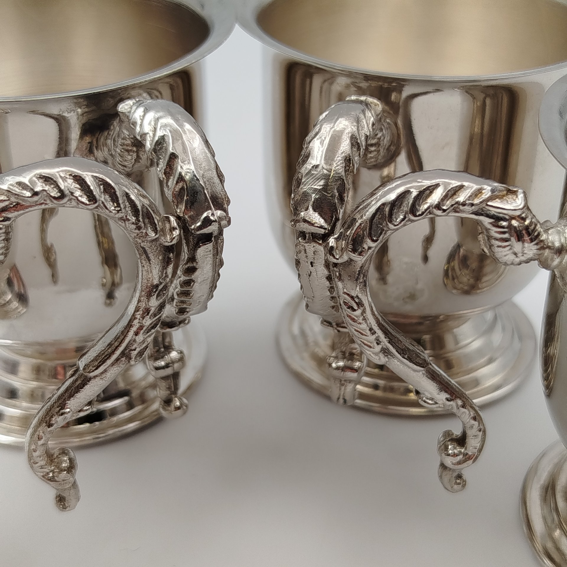 Набор чашек на 4 персоны, металл, Западная Европа, 1980-1990 гг.