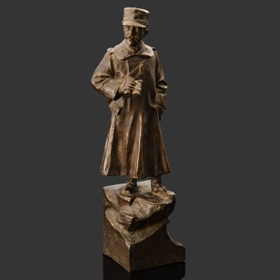 Скульптура "На службе" (название условное), бронза, литье, Западная Европа, 1900-1950 гг.