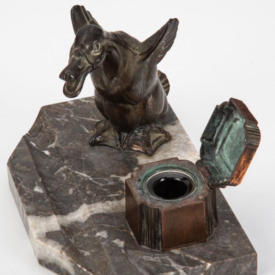 Прибор чернильный кабинетный (чернильница) со статуэткой утки