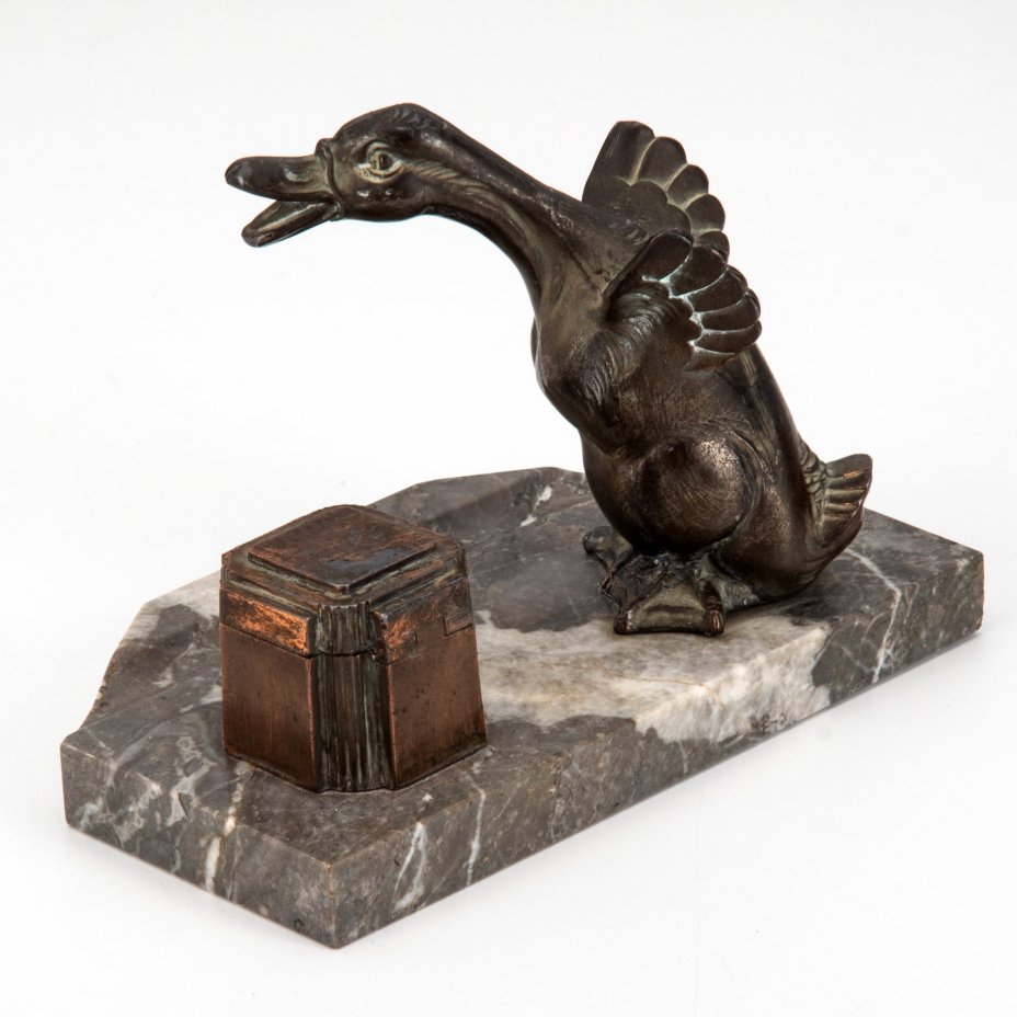 Прибор чернильный кабинетный (чернильница) со статуэткой утки