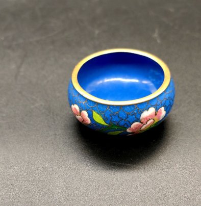 Шкатулка миниатюрная с цветочным декором в технике клуазоне, латунь, эмали, Китай, 1950-1970 гг.