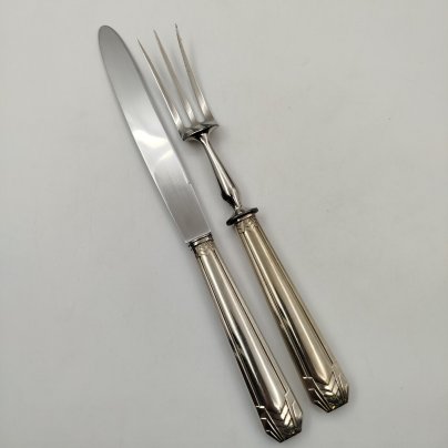Комплект приборов для подачи мяса, выполненный в стиле модерн (Вилка и нож) в коробке, металл, серебрение, Regent Inox, Франция, 1930-1950 гг.