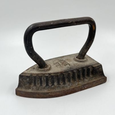 Нагревательный утюг, чугун, СССР, 1940-1960 гг.