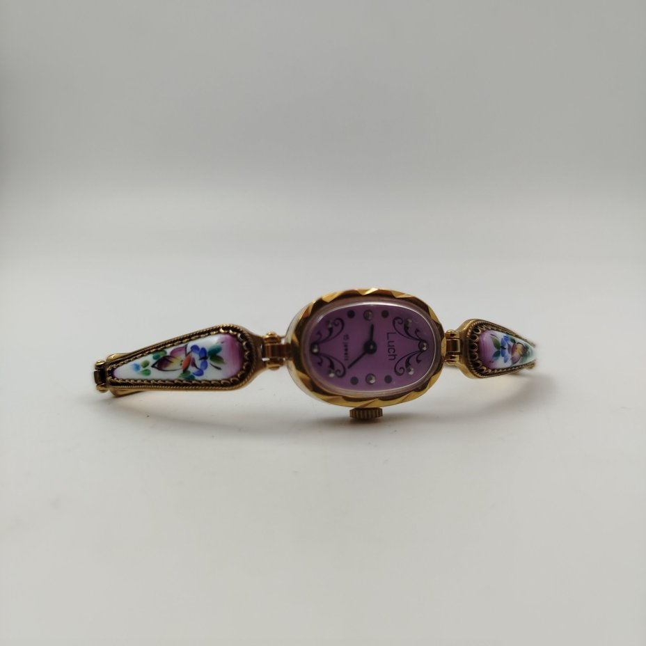 Часы наручные "Луч" с ремешком украшенным эмалями, металл, стекло, эмаль, Завод «Луч», с. Новоселки, Россия, 1990-2010 гг.