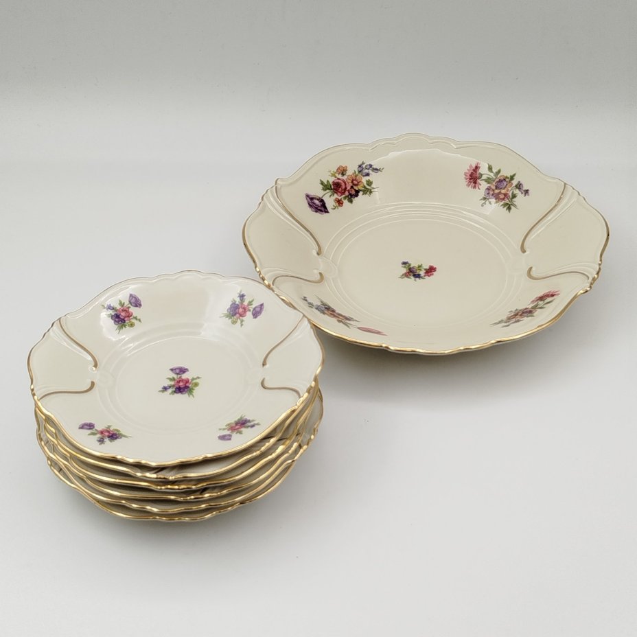 Набор для сервировка стола (6 блюдец и  салатник), украшенный цветочным декором, фарфор, деколь, золочение, Edelstein Bavaria (Эдельштейн), Германия, 1950-1970 гг.