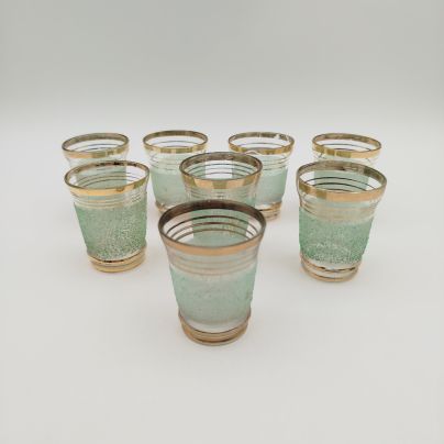 Набор из 8-ми стопок для крепких напитков, автор Н.А. Воинов, стекло, золочение, Завод «Красный Гигант», СССР, 1960-1980 гг.