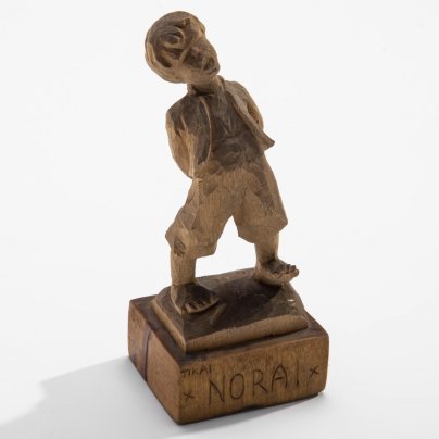 Статуэтка "Желания" ("Norai" лит.), дерево, резьба, авторская работа, Литва, 1942 г.
