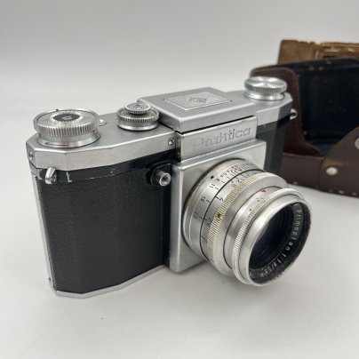 Фотоаппарат "Praktica" в оригинальном кофре, металл, пластик, кожа, ГДР, 1947-1956 гг.