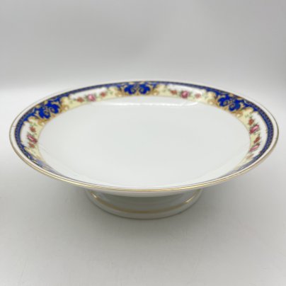Фруктовница, украшенная цветочным декором, фарфор, деколь, золочение, Moritz Zdekauer (MZ), Чехословакия, 1930-1940 гг.