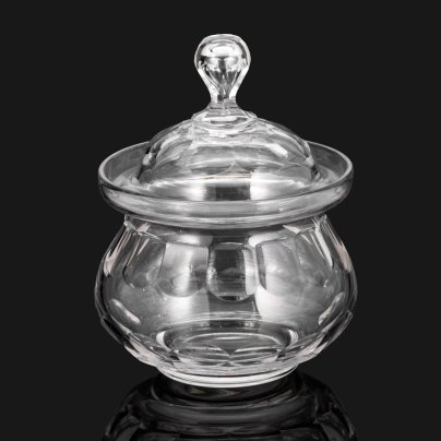 Сахарница, украшенная декором в виде линз на тулове и крышке, Moser (?), хрусталь, резьба, Богемия