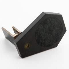 Гарнитур курительный (пепельница со спичечницей) на шестиугольном основании, металл, камень, СССР, 1950-1970 гг.