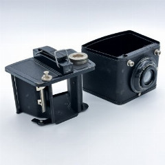 Фотоаппарат плёночный "Brownie Flash Six-20", металл, бакелит, стекло, кожа, Kodak, США, 1946-1955 гг.